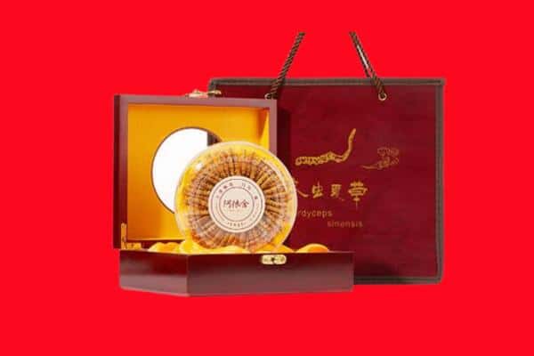收购资讯:巴州区回收冬虫夏草是按克吗